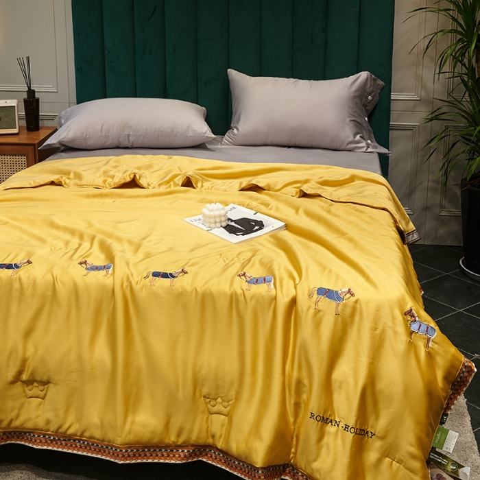 91家纺网 家纺一手货源 找家纺 汇庭  2020新款马德里夏被系列-实拍图 马德里黄