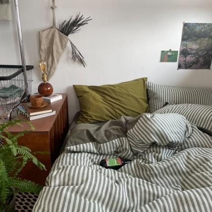 91家纺网 家纺一手货源 找家纺 恋恋三季 2024新草叶纹提花条纹四件套-佛罗伦萨-绿2