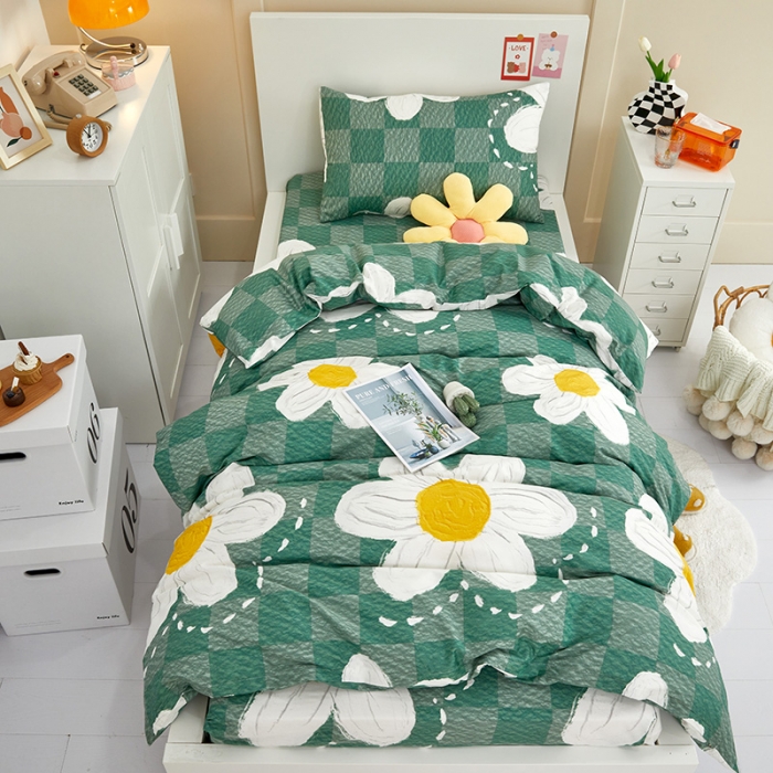 91家纺网 家纺一手货源 找家纺 金丝鸟 2022新款全棉斜纹13370三件套 绿茵