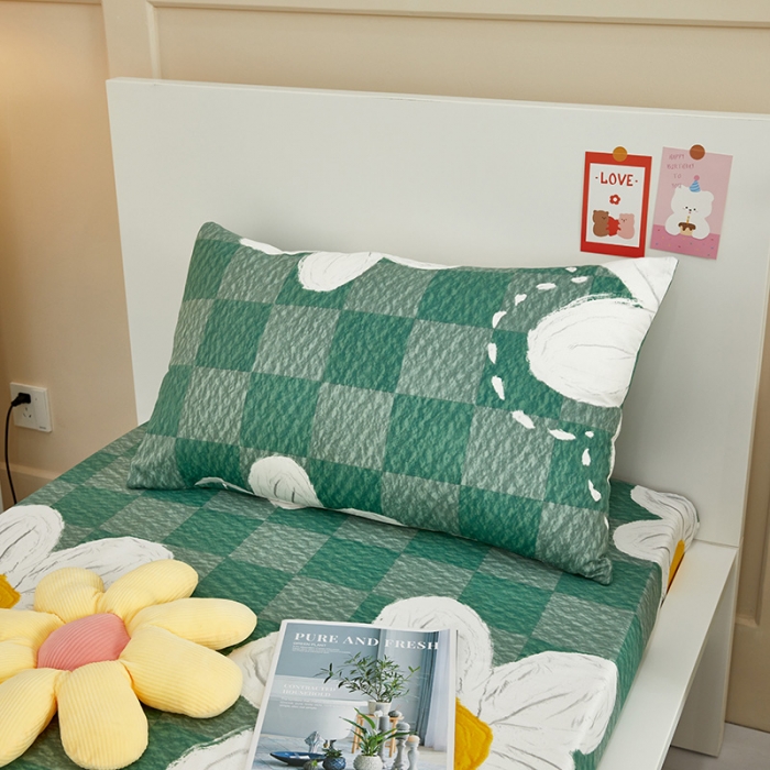 91家纺网 家纺一手货源 找家纺 金丝鸟 2022新款全棉斜纹13370三件套 绿茵