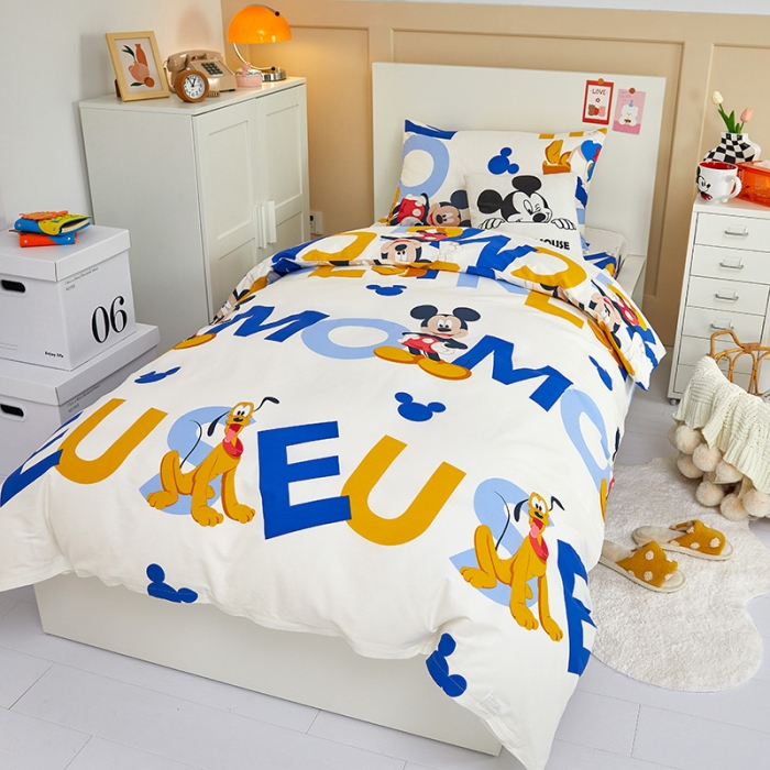 91家纺网 家纺一手货源 找家纺 金丝鸟 2022新款全棉斜纹13370三件套 字母米奇