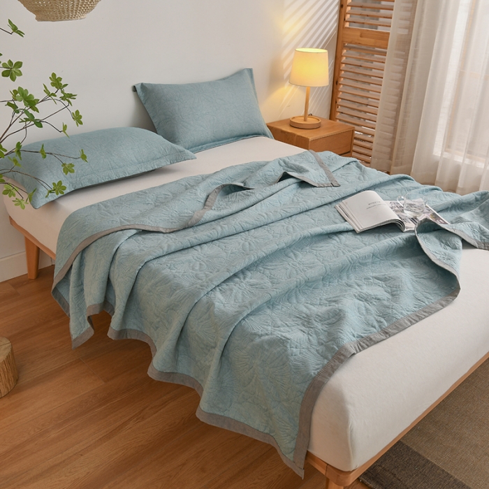 91家纺网 家纺一手货源 找家纺 安莱生活 2022新款全棉双层纱多功能夏被 蓝色花海