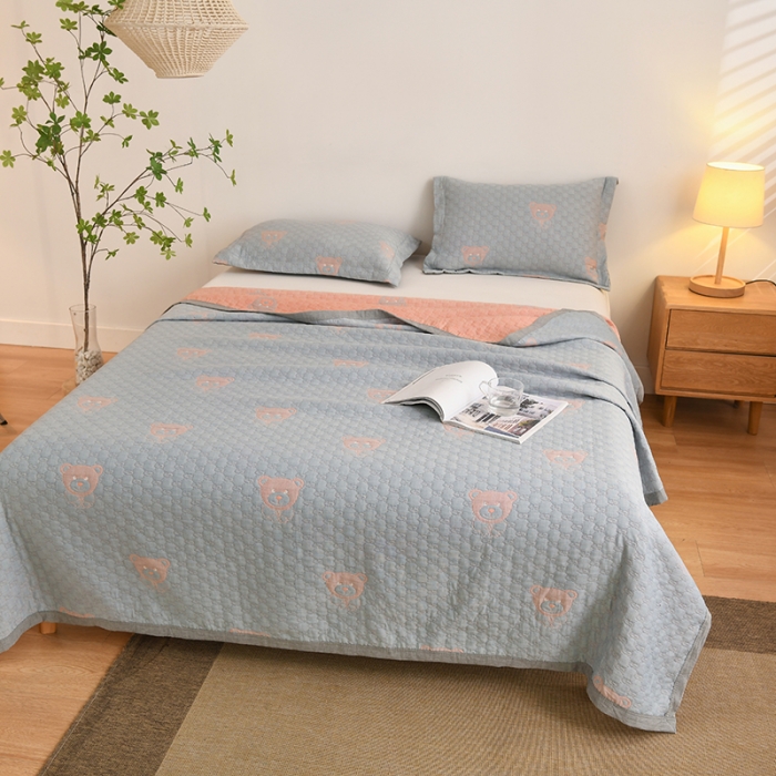 91家纺网 家纺一手货源 找家纺 安莱生活 2022新款全棉双层纱多功能夏被 熊熊乐园