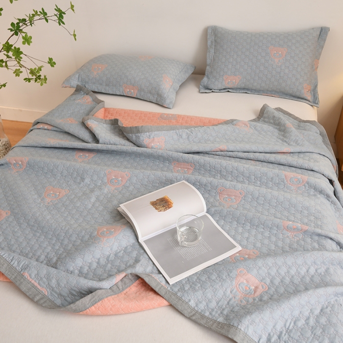 91家纺网 家纺一手货源 找家纺 安莱生活 2022新款全棉双层纱多功能夏被 熊熊乐园