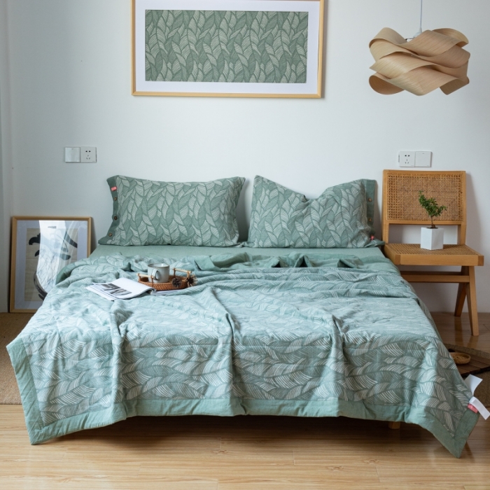 91家纺网 家纺一手货源 找家纺 安莱生活 2022新款全棉双层纱色织大提花夏被落叶缤纷-草绿