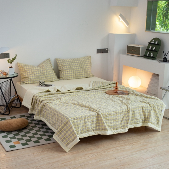 91家纺网 家纺一手货源 找家纺 安莱生活 2022新款水洗棉初恋格夏被夏被四件套 初恋奶黄