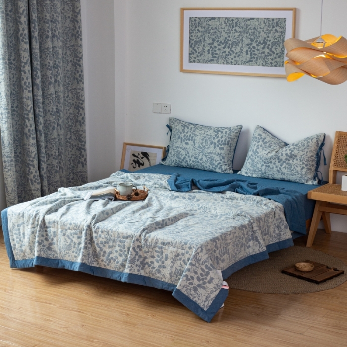 91家纺网 家纺一手货源 找家纺 （总）安莱生活 2023新款全棉双层纱色织大提花夏被-栀子花