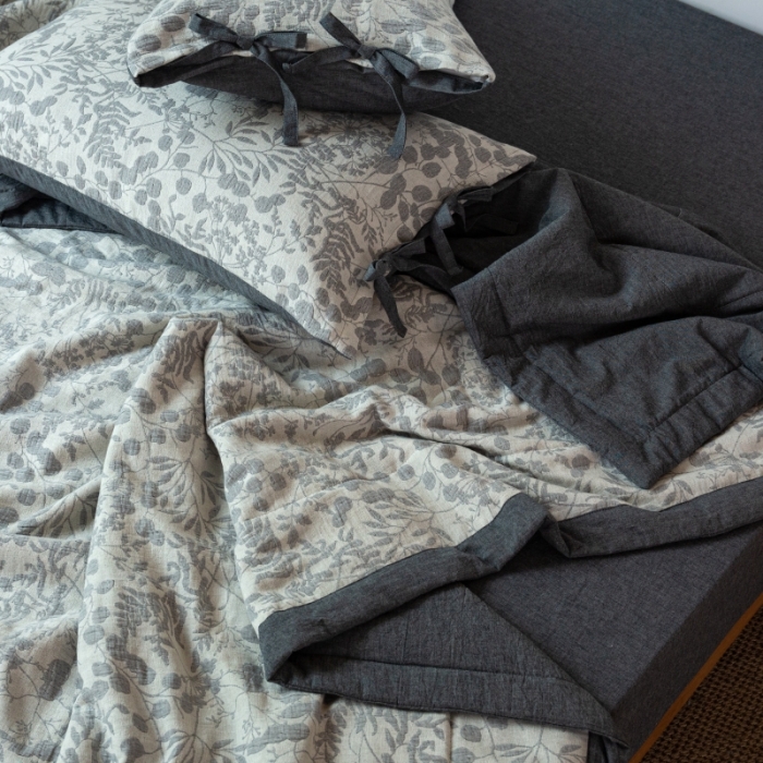 91家纺网 家纺一手货源 找家纺 安莱生活 2022新款全棉双层纱色织大提花夏被 栀子花-深灰