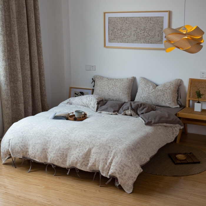 91家纺网 家纺一手货源 找家纺 2022高端双层纱栀子花色织大提花蝴蝶结工艺款四件套 栀子花-浅灰