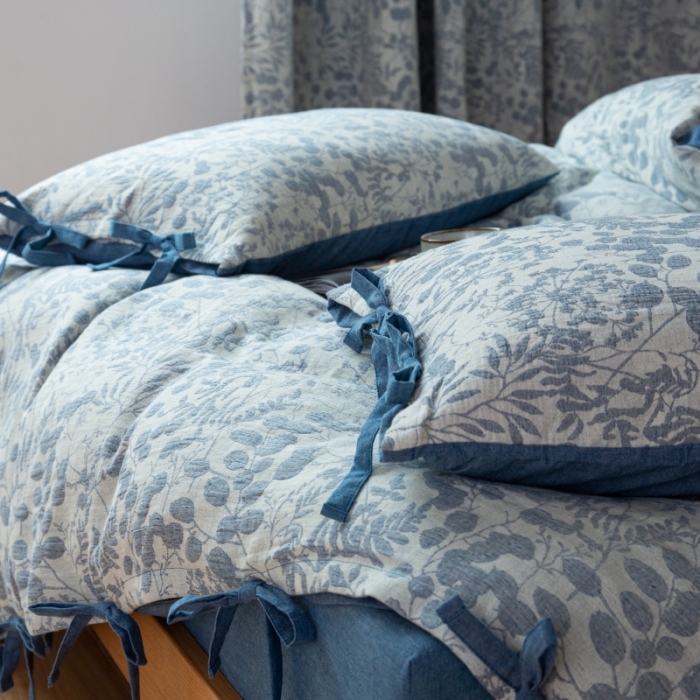 91家纺网 家纺一手货源 找家纺 2022高端双层纱栀子花色织大提花蝴蝶结工艺款四件套 栀子花-深蓝