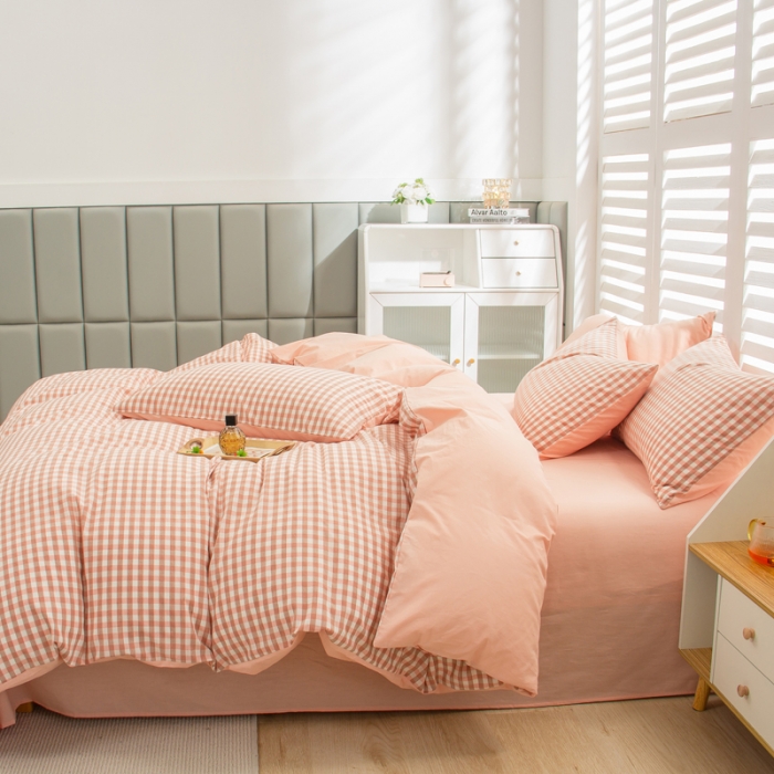 91家纺网 家纺一手货源 找家纺 柠萌家居 2022新A类全棉色织水洗棉无印风格四件套 蜜粉格