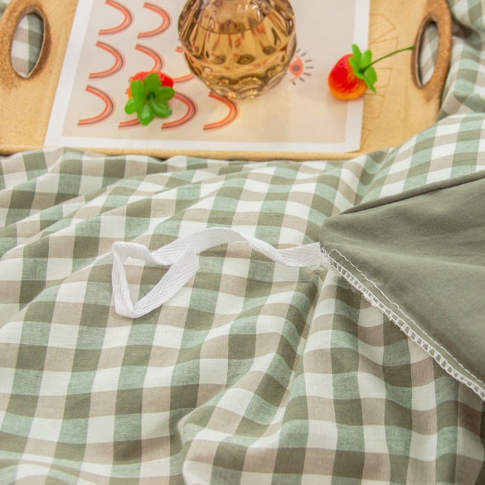 91家纺网 家纺一手货源 找家纺 柠萌家居 2022A类全棉色织水洗棉无印风格四件套 小格绿