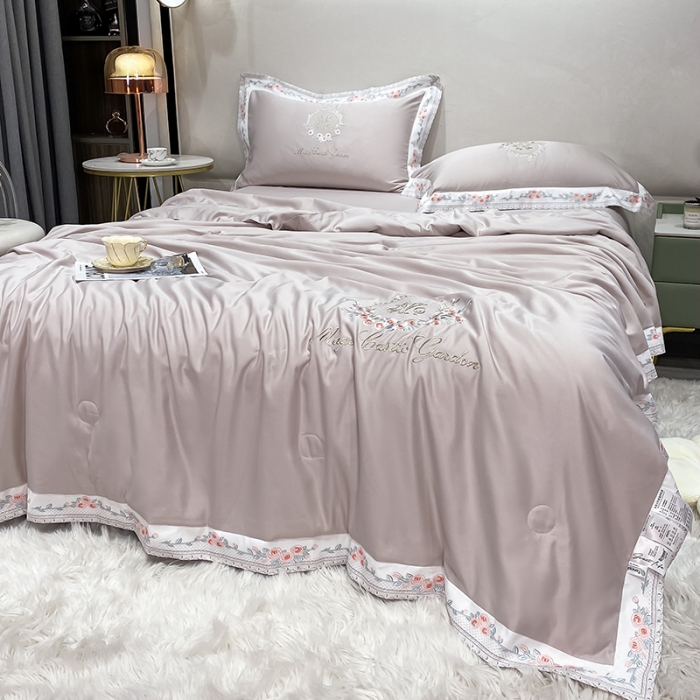 91家纺网 家纺一手货源 找家纺 丽卡家纺 2023新款水洗天丝刺绣夏被四件套-梦露梦露-米咖