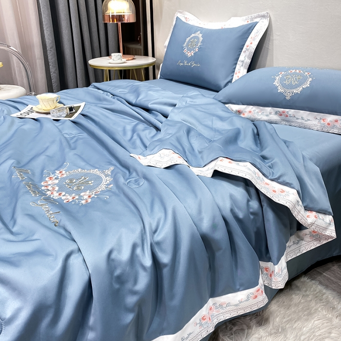 91家纺网 家纺一手货源 找家纺 丽卡家纺 2023新款水洗天丝刺绣夏被四件套-梦露梦露-天空蓝