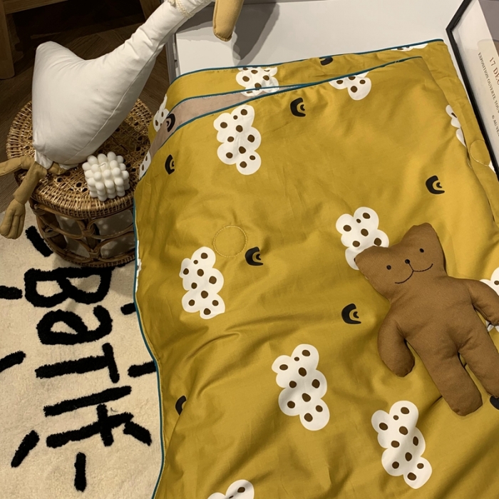 91家纺网 家纺一手货源 找家纺 汇庭 2020新款儿童大豆夏被 云朵黄