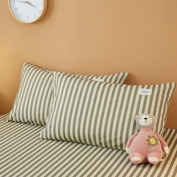 91家纺网 家纺一手货源 找家纺 宝士康家纺2022新款无印风系列床笠三件套 雅灰中条