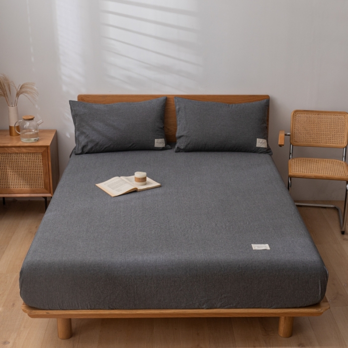 91家纺网 家纺一手货源 找家纺 宝士康家纺2023新款无印风系列床笠三件套 低调灰