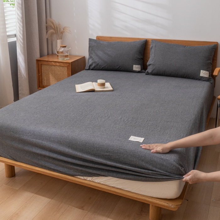 91家纺网 家纺一手货源 找家纺 宝士康家纺2023新款无印风系列床笠三件套 低调灰