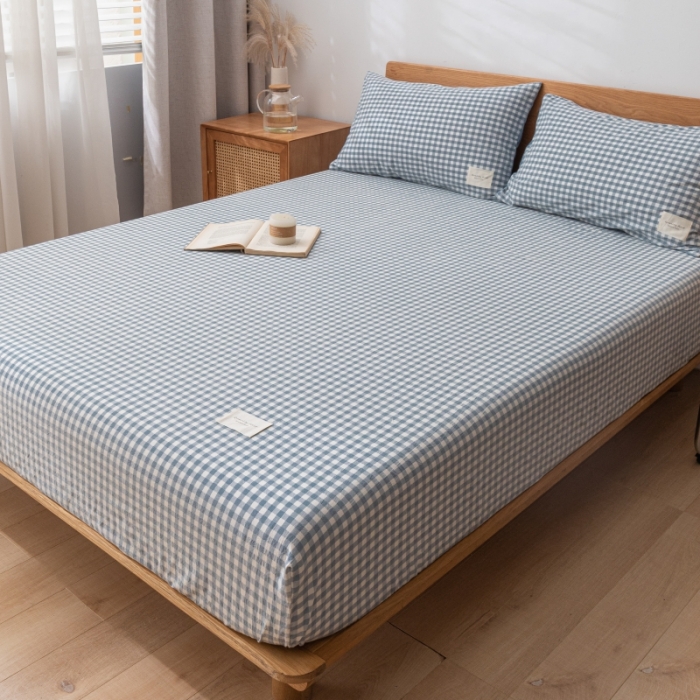 91家纺网 家纺一手货源 找家纺 宝士康家纺2023新款无印风系列床笠三件套 天蓝小格