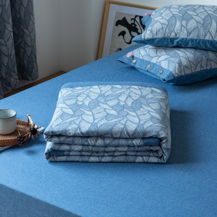 91家纺网 家纺一手货源 找家纺 （总）安莱生活 2023新款全棉双层纱色织大提花夏被落叶缤纷