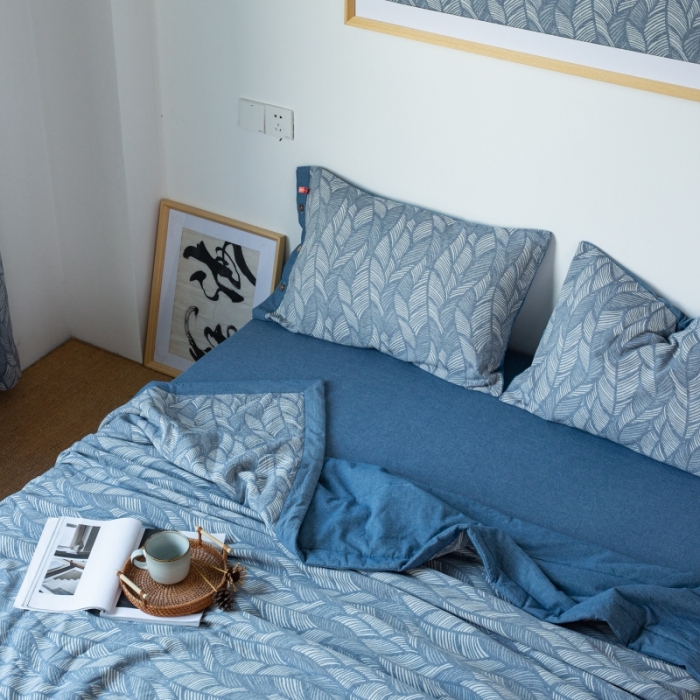 91家纺网 家纺一手货源 找家纺 （总）安莱生活 2023新款全棉双层纱色织大提花夏被落叶缤纷