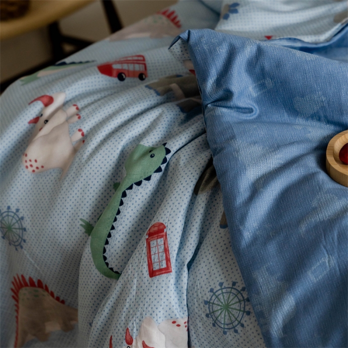 91家纺网 家纺一手货源 找家纺 汇庭 2022新款60sA类长绒棉大豆夏被 波点狮子蓝