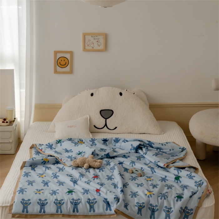 91家纺网 家纺一手货源 找家纺 汇庭 2022新款60sA类长绒棉大豆夏被 姜饼人蓝