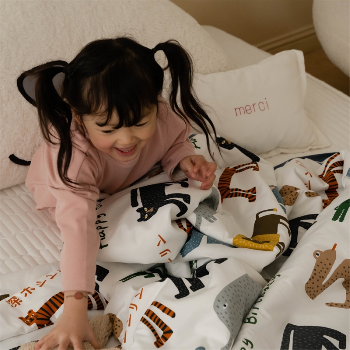 91家纺网 家纺一手货源 找家纺 汇庭 2022新款60sA类长绒棉大豆夏被 卡丘