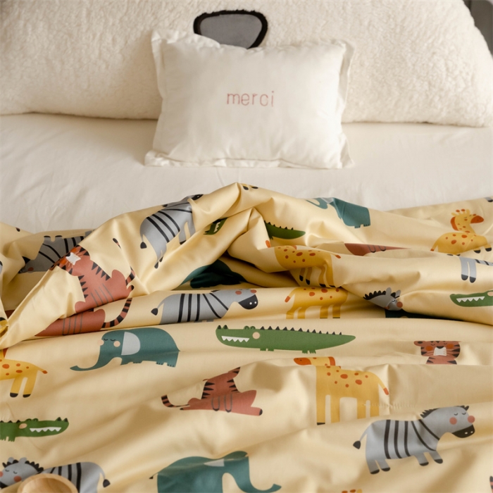 91家纺网 家纺一手货源 找家纺 汇庭 2022新款60sA类长绒棉大豆夏被 快乐斑马