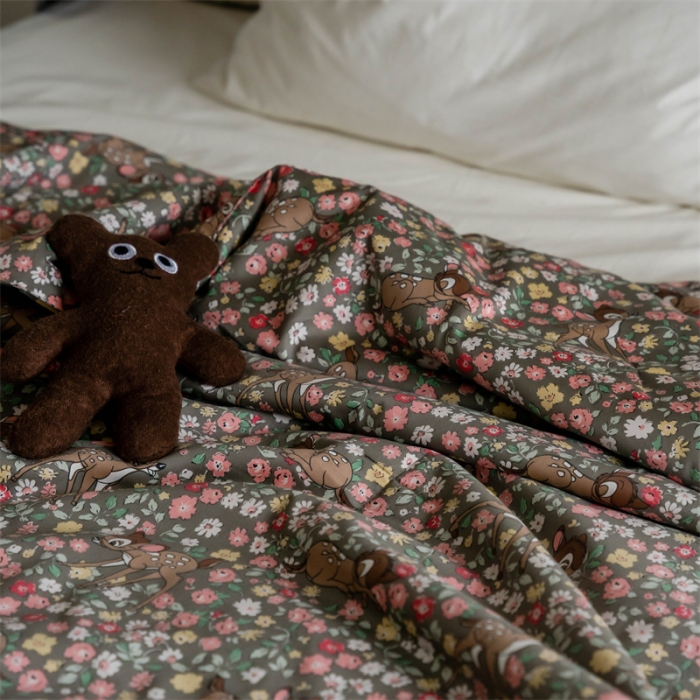 91家纺网 家纺一手货源 找家纺 汇庭 2022新款60sA类长绒棉大豆夏被 鹿卡卡