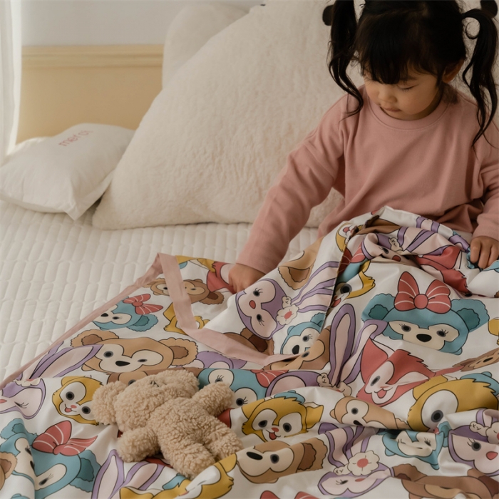 91家纺网 家纺一手货源 找家纺 汇庭 2022新款60sA类长绒棉大豆夏被 露宝宝