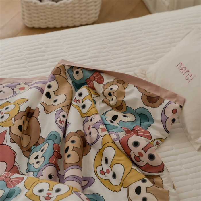 91家纺网 家纺一手货源 找家纺 汇庭 2022新款60sA类长绒棉大豆夏被 露宝宝