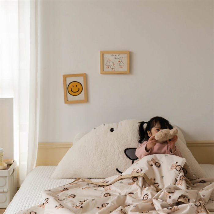 91家纺网 家纺一手货源 找家纺 汇庭 2022新款60sA类长绒棉大豆夏被 萌萌狮