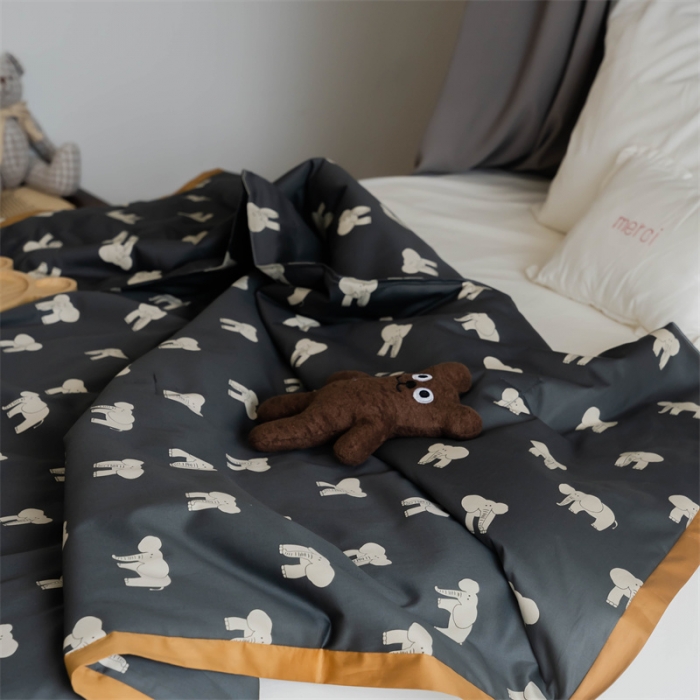 91家纺网 家纺一手货源 找家纺 汇庭 2022新款60sA类长绒棉大豆夏被 象多多