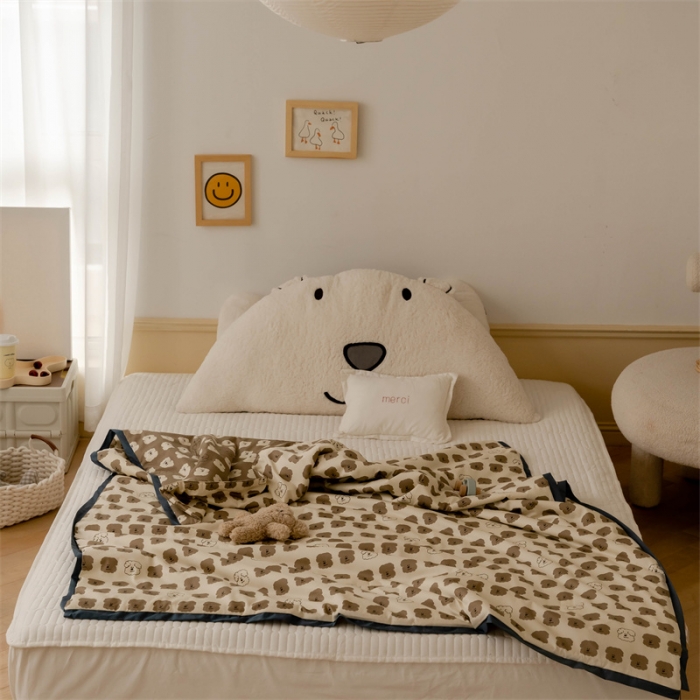 91家纺网 家纺一手货源 找家纺 汇庭 2022新款60sA类长绒棉大豆夏被 小狗口袋