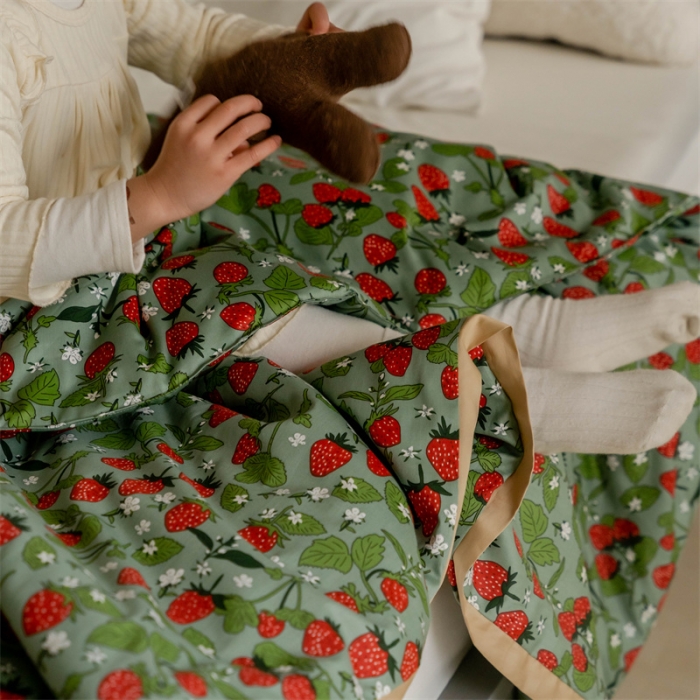 91家纺网 家纺一手货源 找家纺 汇庭 2022新款60sA类长绒棉大豆夏被 芝士草莓