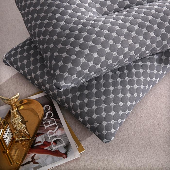 91家纺网 家纺一手货源 找家纺 2025新款水立方碎乳胶颗粒枕头成人儿童家用学生宿舍直播爆款枕