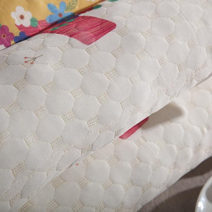 91家纺网 家纺一手货源 找家纺 2025新款卡通乳胶枕芯成人儿童碎乳胶颗粒护颈枕头