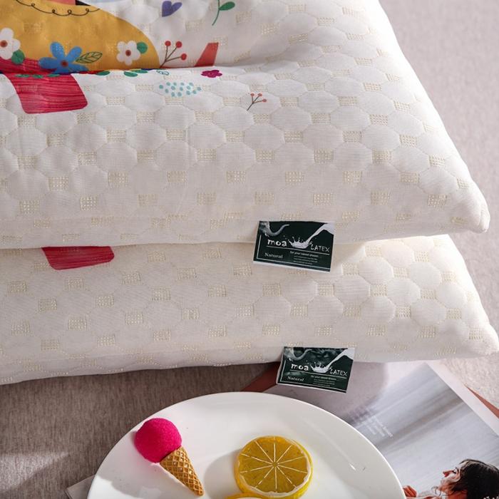 91家纺网 家纺一手货源 找家纺 2025新款卡通乳胶枕芯成人儿童碎乳胶颗粒护颈枕头