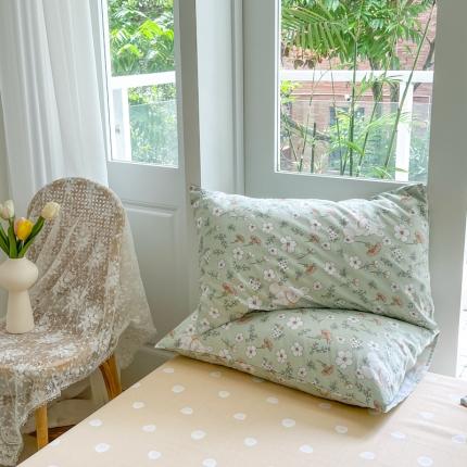 91家纺网 家纺一手货源 找家纺 优彩 2022新款全棉13372法式田园风情浪漫碎花单枕套 花野兔