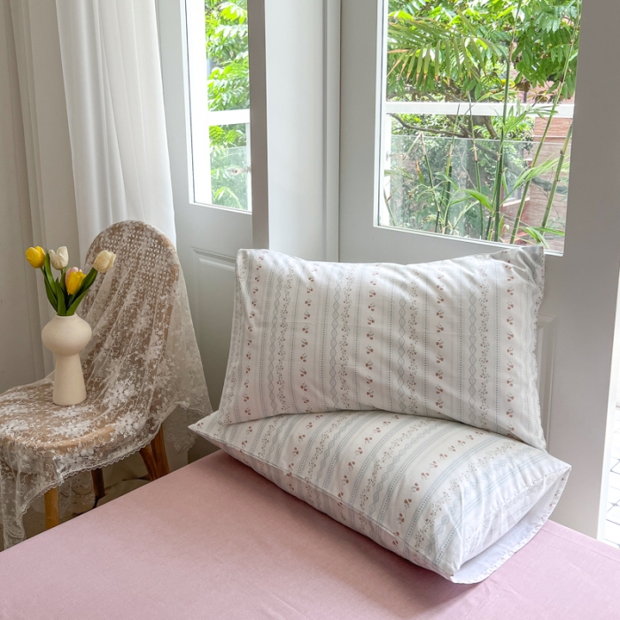 91家纺网 家纺一手货源 找家纺 优彩 2022新款全棉13372法式田园风情浪漫碎花单枕套 爱丽丝