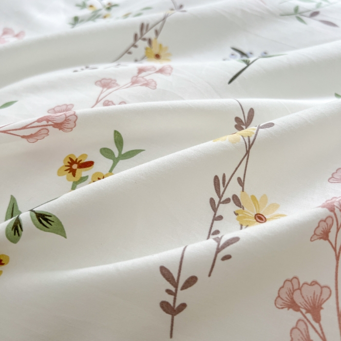 91家纺网 家纺一手货源 找家纺 优彩 2022新款全棉13372法式田园风情浪漫碎花单枕套 云栽