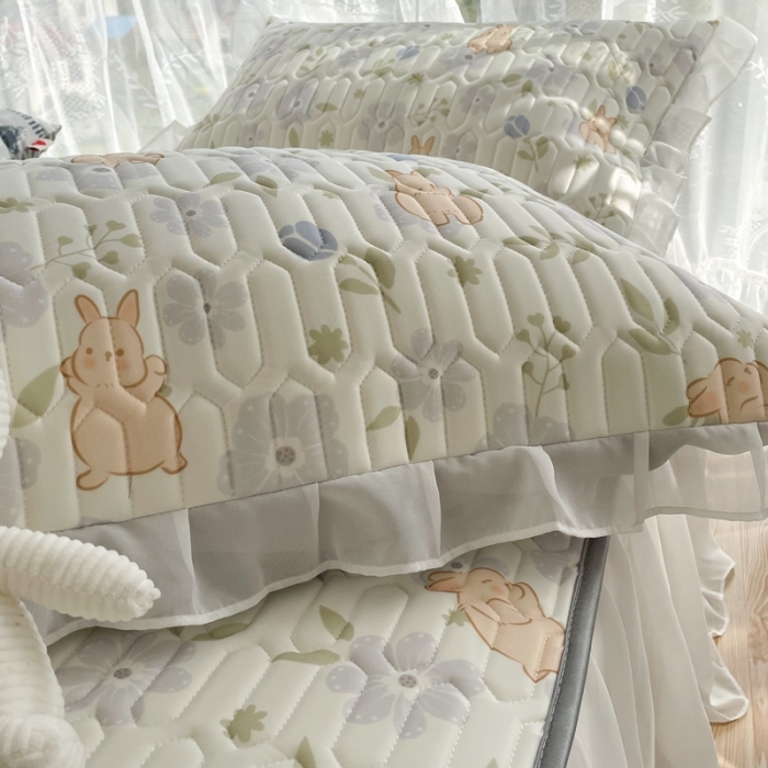 91家纺网 家纺一手货源 找家纺 （总）慕尚家纺 2022新款凉感丝床裙款乳胶凉席