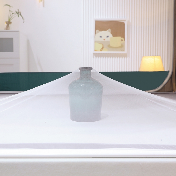 91家纺网 家纺一手货源 找家纺 艾晶美 2022新款双拼坐床布帘蚊帐（配加厚烤漆支架）森林绿