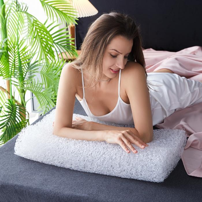 91家纺网 家纺一手货源 找家纺 4DPOE空气纤维枕透气枕四季枕可水洗学生宿舍枕芯