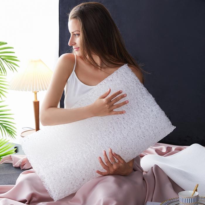 91家纺网 家纺一手货源 找家纺 4DPOE空气纤维枕透气枕四季枕可水洗学生宿舍枕芯