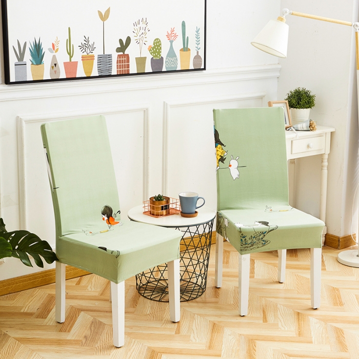 91家纺网 家纺一手货源 找家纺 逐日沙发套 2023新款牛奶丝印花椅套 小女孩