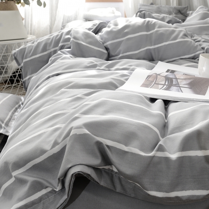 91家纺网 家纺一手货源 找家纺 芦荟棉四件套 实力仓储 ，更新不断.....花伞 灰条