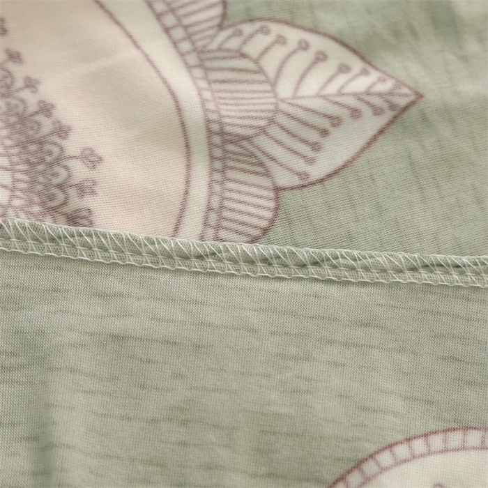 91家纺网 家纺一手货源 找家纺 逐日沙发套 2023新款牛奶丝印花沙发套 绿茵