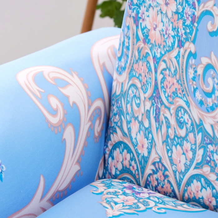 91家纺网 家纺一手货源 找家纺 逐日沙发套 2023新款牛奶丝印花沙发套 欧式花蓝色